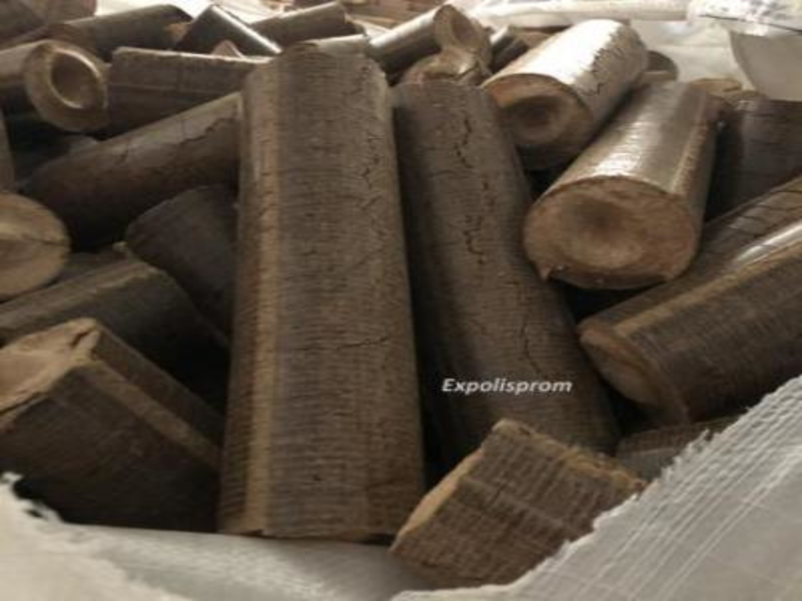 брикеты Нестро